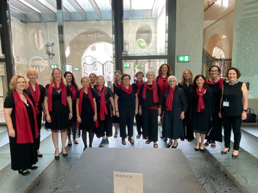 Gruppenbild im Mozarteum